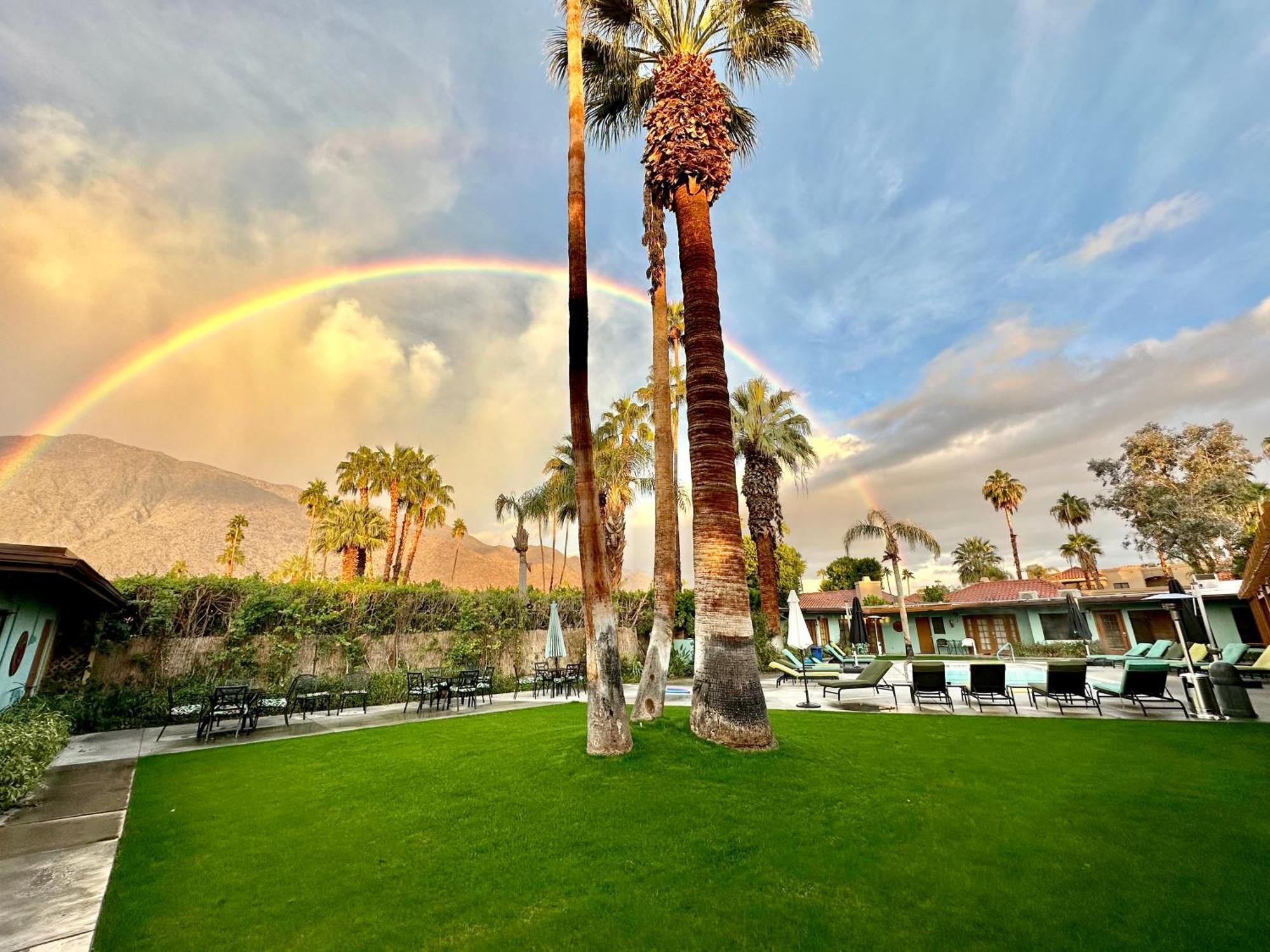 Vista Grande Resort - A Gay Men'S Resort Palm Springs Exterior photo