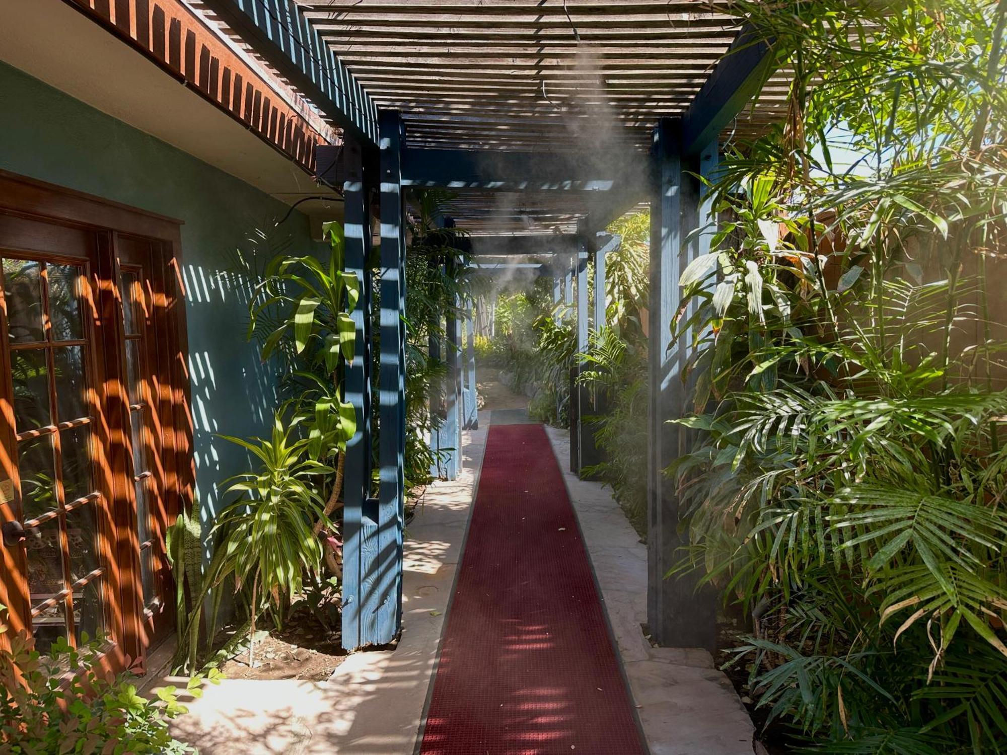 Vista Grande Resort - A Gay Men'S Resort Palm Springs Exterior photo